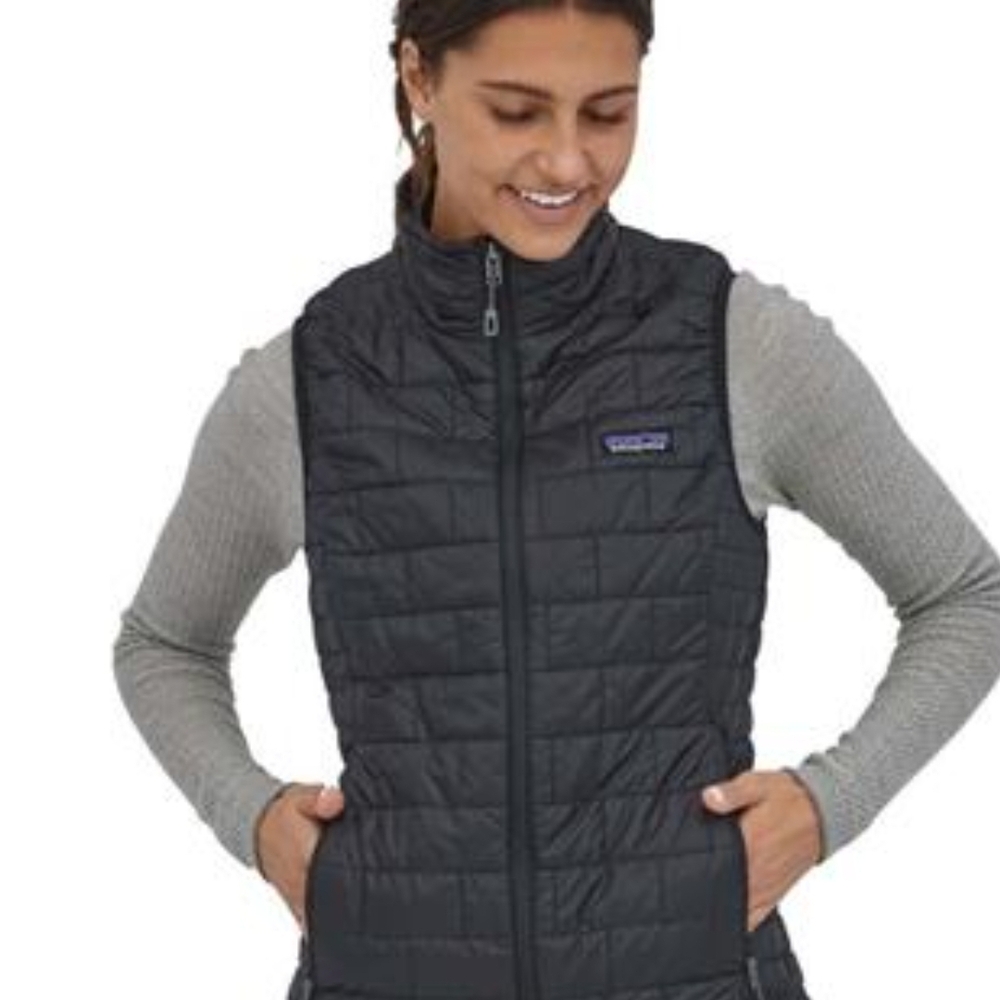 Patagonia Women's Dark Gray Quilted Vest